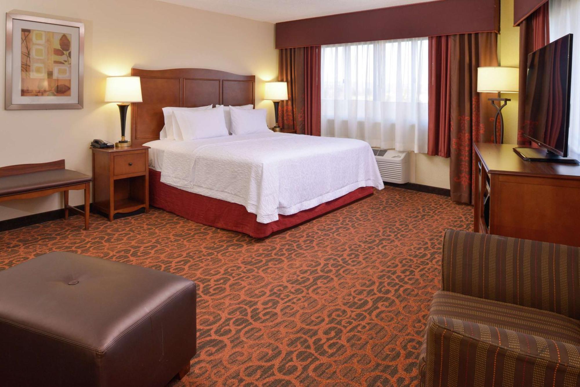 Hampton Inn Frederick Exterior foto